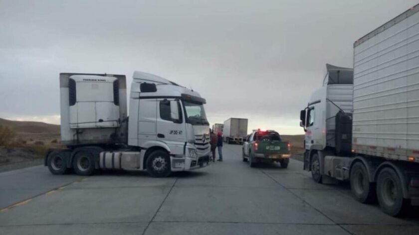 Hay un principio de acuerdo y podría concluir el bloqueo terrestre en Tierra del Fuego