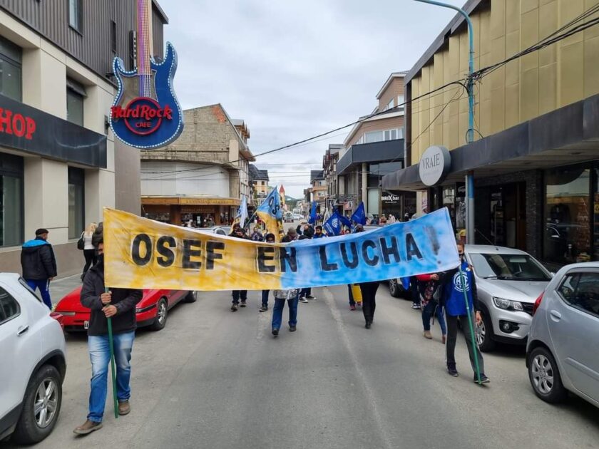 #NoalvaciamientodelaOSEF: el Gobierno solo responde con el silencio ante los cortes en las prestaciones médicas y de medicamentos