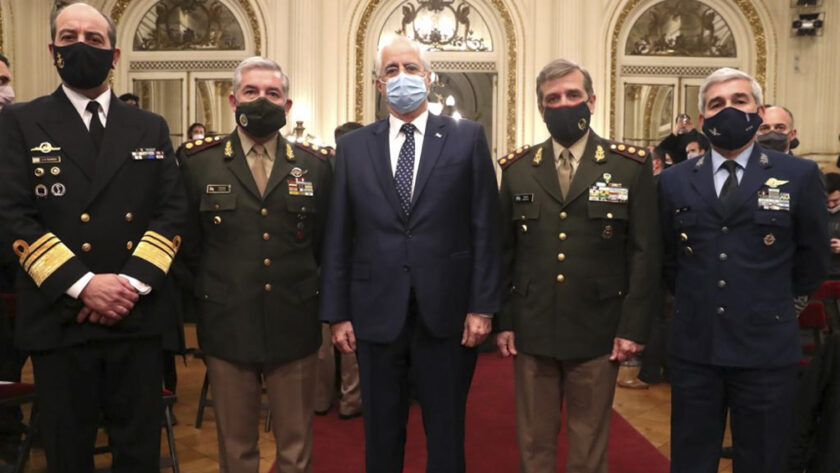 El ministro Jorge Taiana llega mañana a Ushuaia