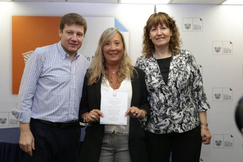 De la OSEF a la prepaga de FORJA: Cada hijo o hija mayor de 18 años pasará a pagar otro 5% adicional del sueldo del titular
