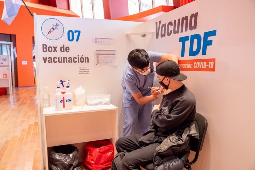 Vacunacion TDF jovenes