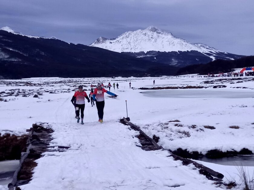 Largó la carrera nocturna ¨Kupanaka Ushuaia Trail¨