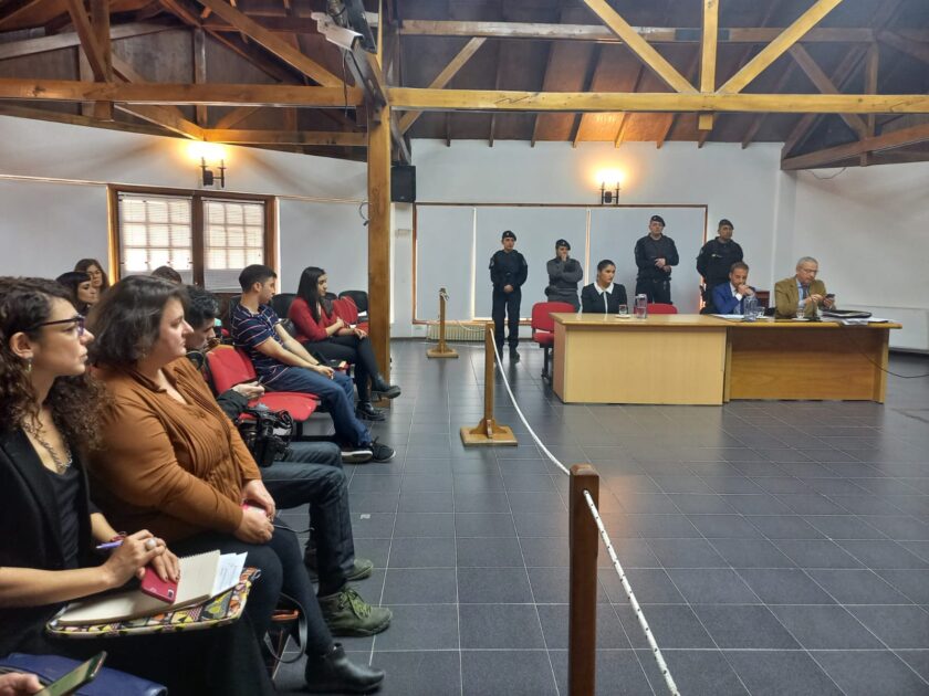 JUICIO DE HOMBRES. Fiscal dice que sufría violencia de género pero pide que igual la condenen por el homicidio