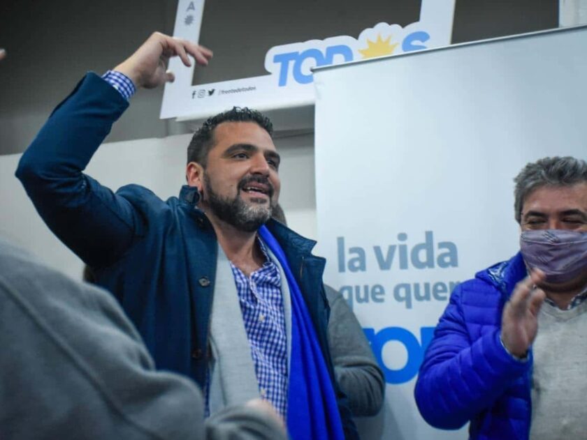 OMAR BECERRA: “La agenda de los vecinos no es el cronograma electoral” 
