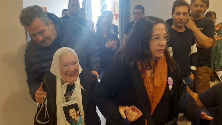 BIOGRAFÍA DE NORA CORTIÑAS: “El libro es una excusa para inmortalizar su ejemplo”