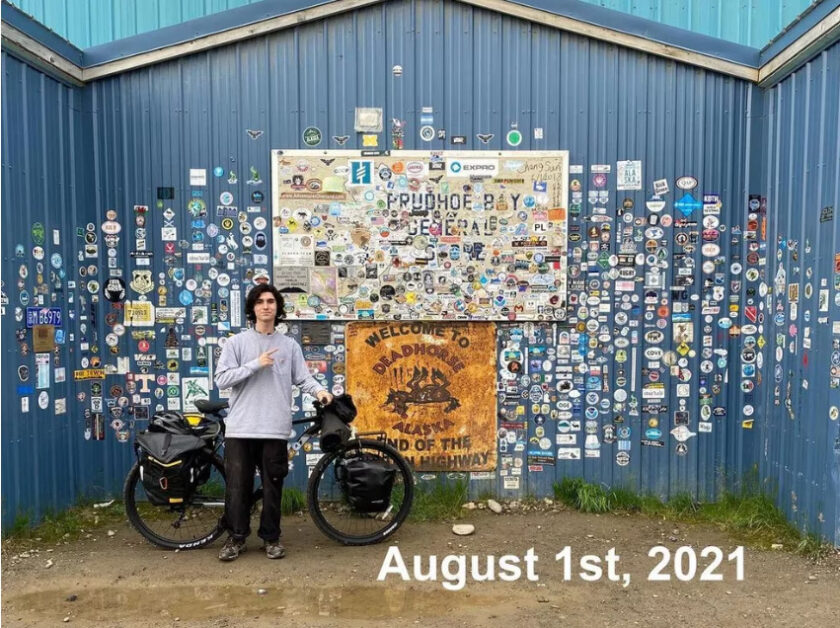 HAZAÑA. La persona más joven en unir Alaska con Ushuaia en bici 1 ALASKA bici