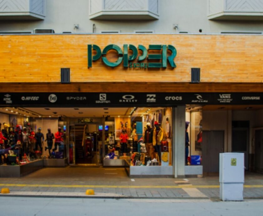 POPPER. Buena respuesta a la promoción a precios outlet