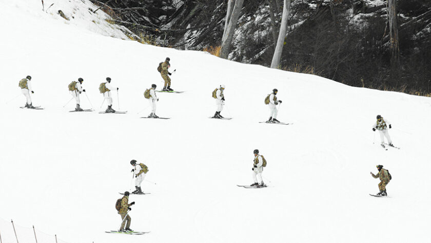 INFANTERÍA DE MARINA. Imágenes de prácticas en Tierra del Fuego