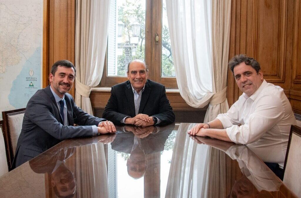 Resaltan financiamiento para fortalecer la infraestructura energética provincial
