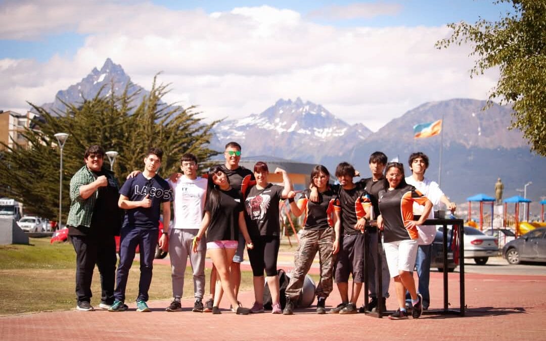 La Lucha de Brazos gana espacio en Tierra del Fuego