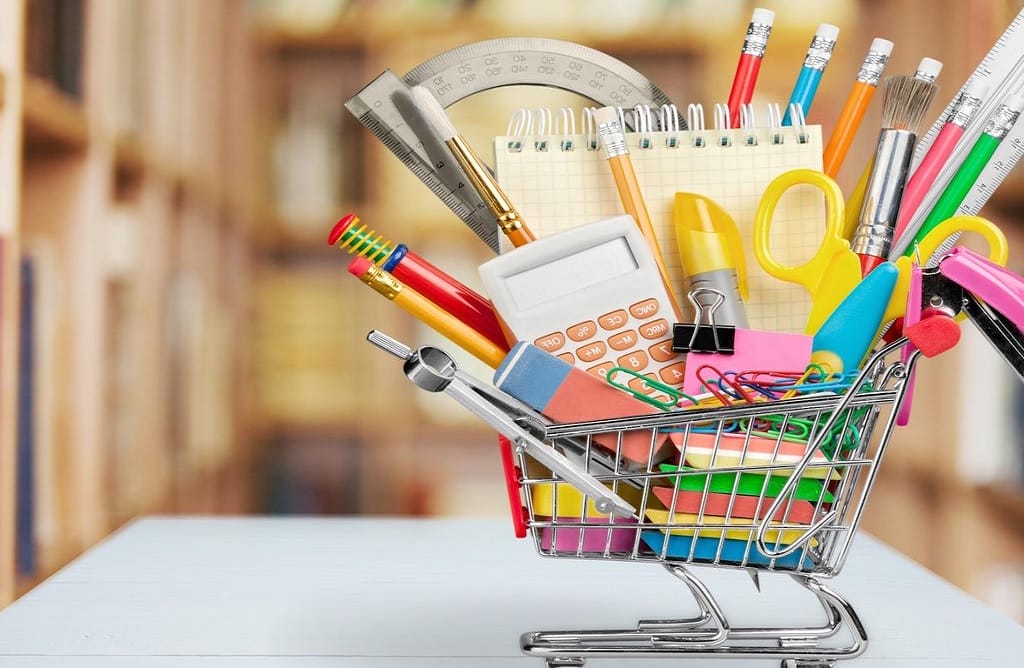 La plataforma ‘Precio Bajo’ incluye también artículos escolares