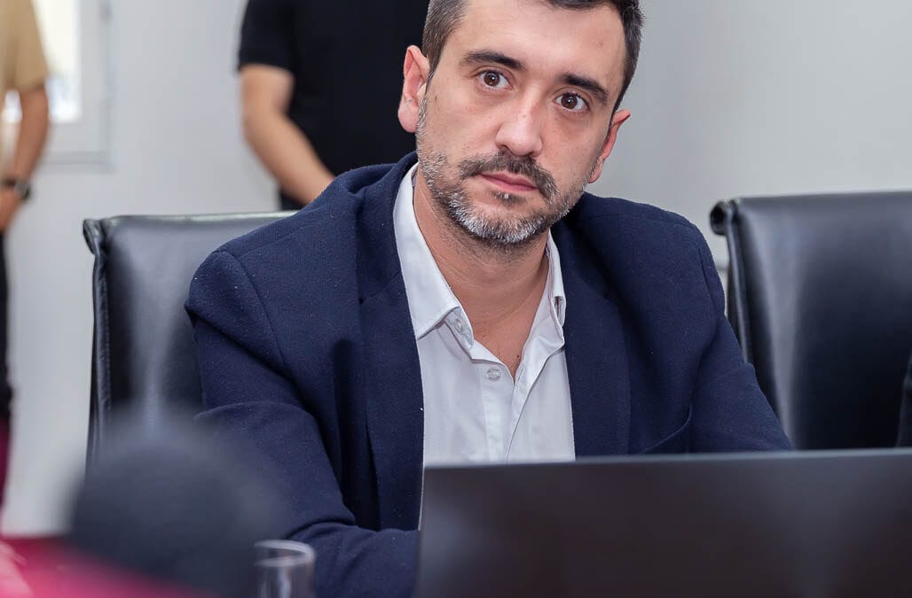 Llega el primer pago del Gobierno Nacional para el sistema eléctrico de Ushuaia, anunció Agustín Coto