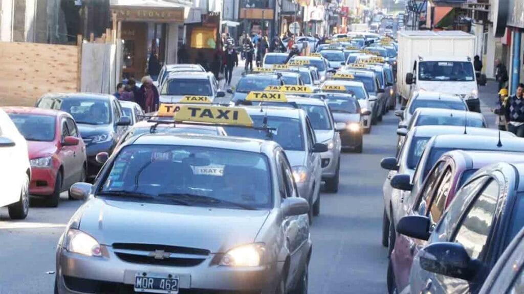 María del Mar Rodríguez impulsa la renovación en la Asociación de Taxis de Ushuaia