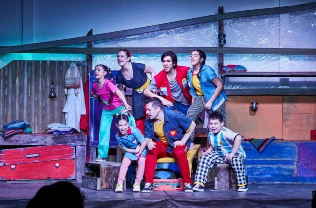 ‘Derechos Torcidos’ y ocho funciones a sala llena en Ushuaia