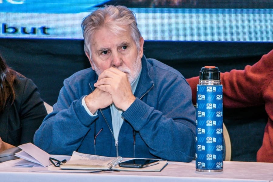 “Hay que oponerse firmemente y democráticamente”, dijo Souto