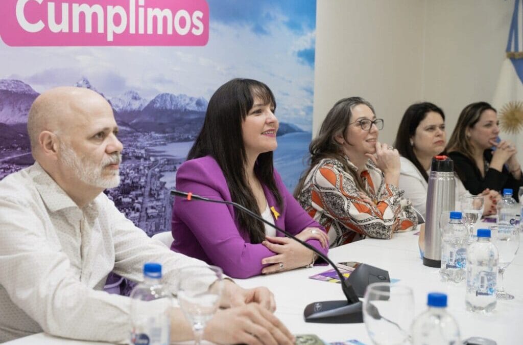 Tierra del Fuego reglamenta la Ley de Oncopediatría impulsada por Victoria Vuoto