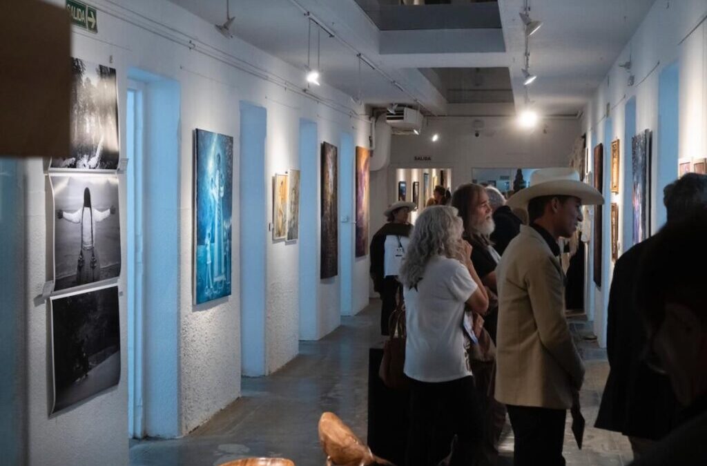 Ushuaia congregó a cien artistas globales en la sexta edición de la Bienal