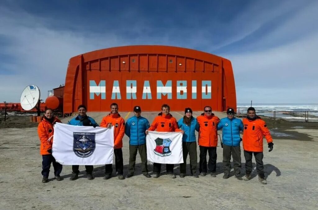 Tecnología nacional para monitorear los cielos de la Patagonia y la Antártida