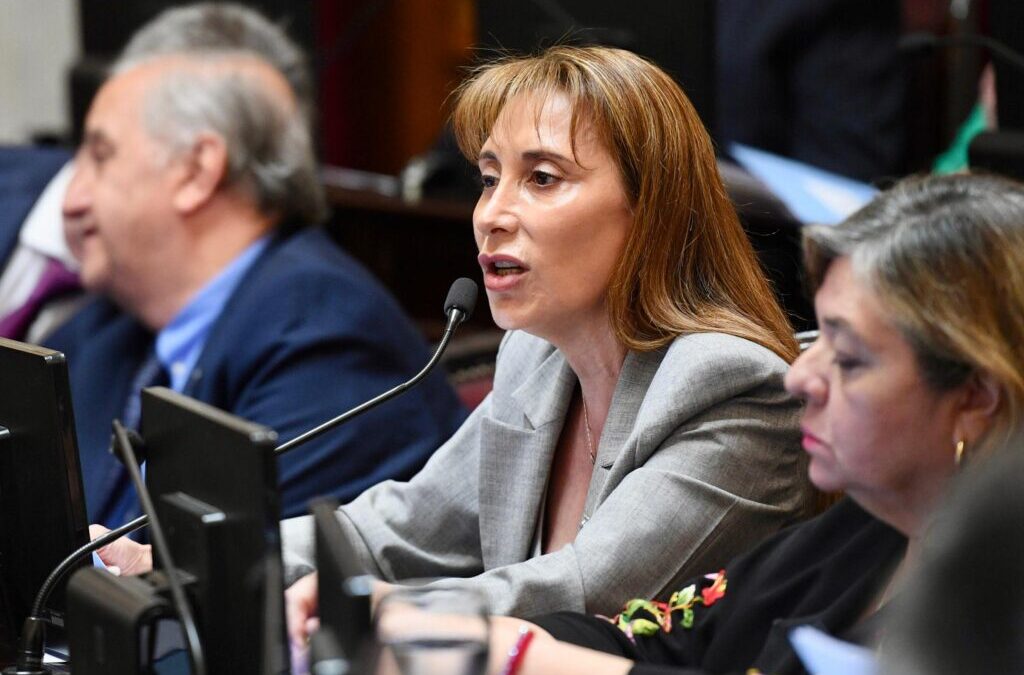 López: “Milei eligió insultar en vez de dar respuestas a las familias que no llegan a fin de mes”