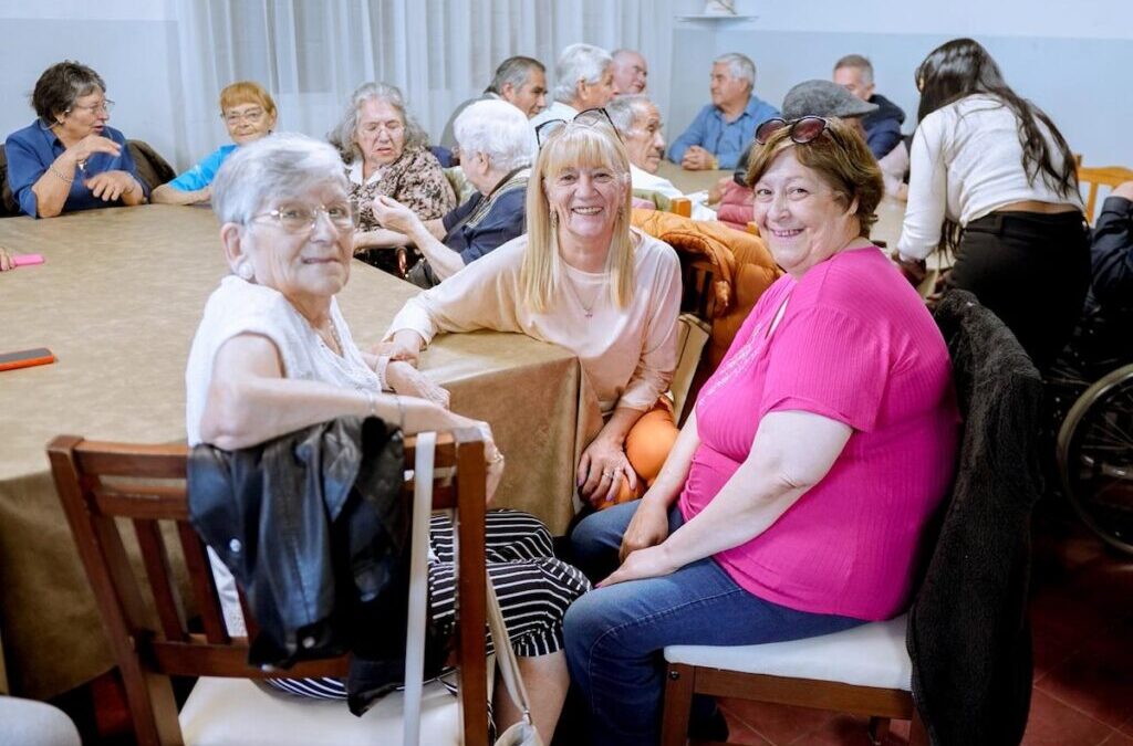 Buscan ampliar programa de acompañamiento para adultos mayores