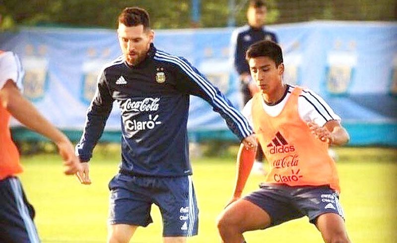 La historia de Pedro Pavlov, el fueguino que compartió cancha con Messi