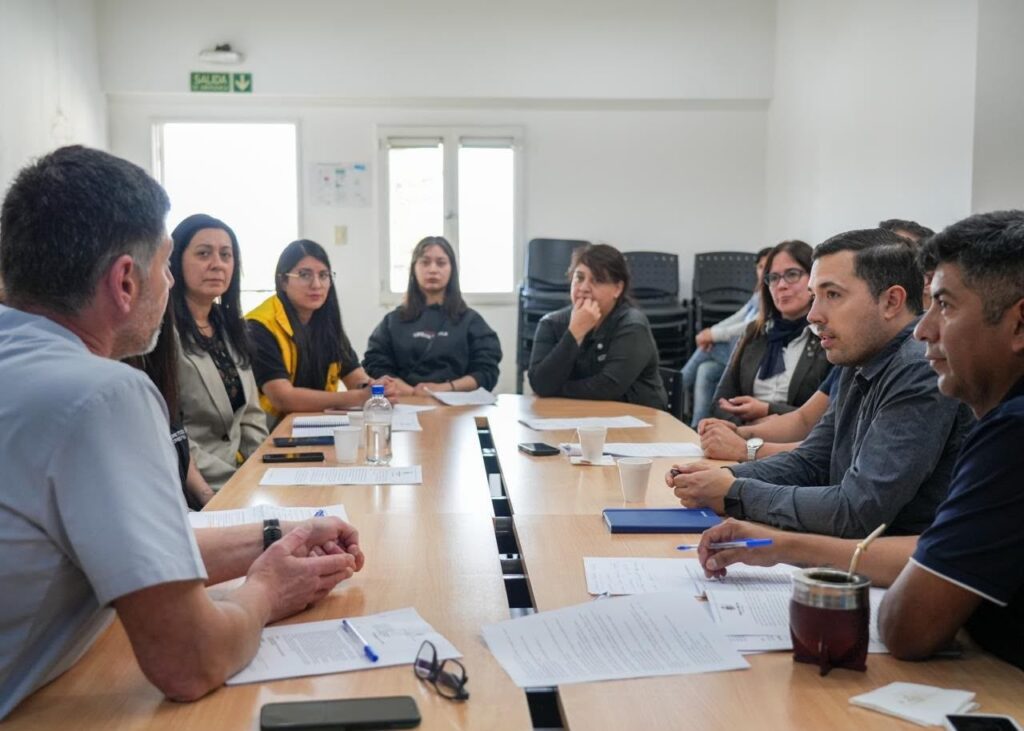 MUNICIPIO_PROTECTORAS Río Grande: El Municipio y protectoras de animales analizan la castración obligatoria