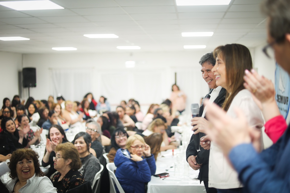 López y Pino encabezaron un agasajo a las madres