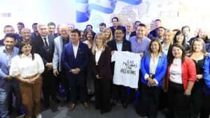 Municipios respaldan la demanda por el petróleo malvinense
