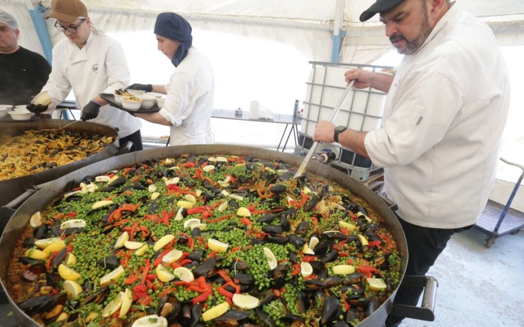 La paella de Ushuaia alcanzó el récord de 16 mil porciones