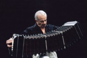 Raúl Lavié trae el universo de Piazzolla a Ushuaia